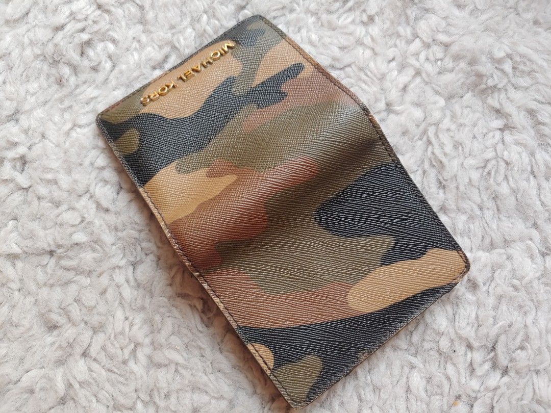 Mk camo wallet on sale