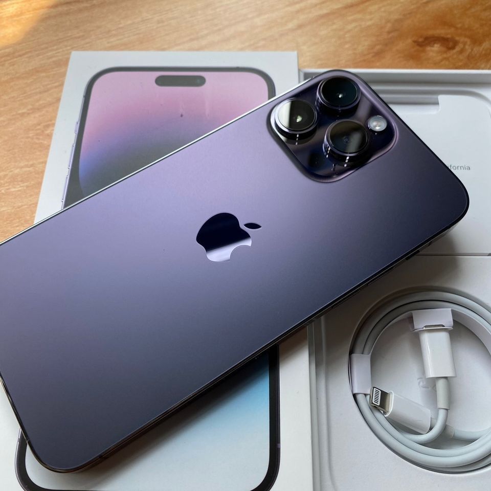 Refurbished Apple iPhone 14 Pro Max (128 GB) Deep Purple