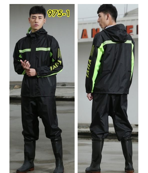 Double discount layer raincoat