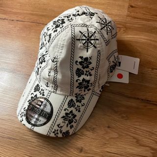 (Category: ) located in . Submitted by kai_thriftstore98 (Listing ID 1213714417, Image 1). Description: .