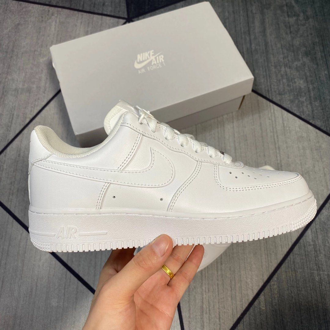 Difference between nike air 2024 force 1 gs and 07