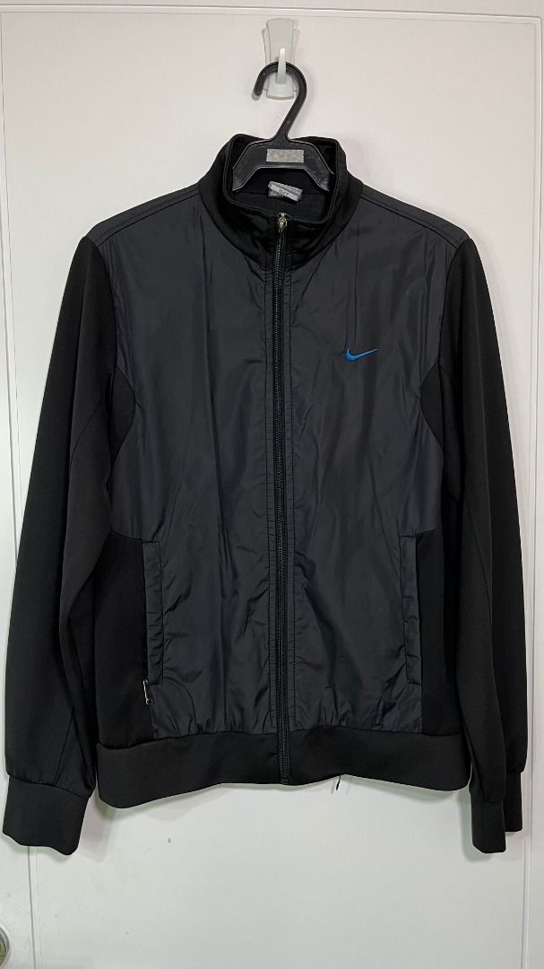 Nike black store sports jacket