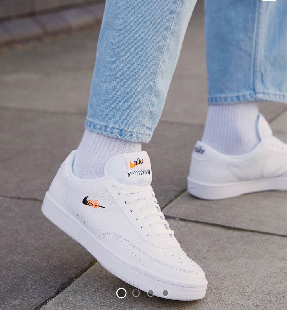 White on sale court trainers