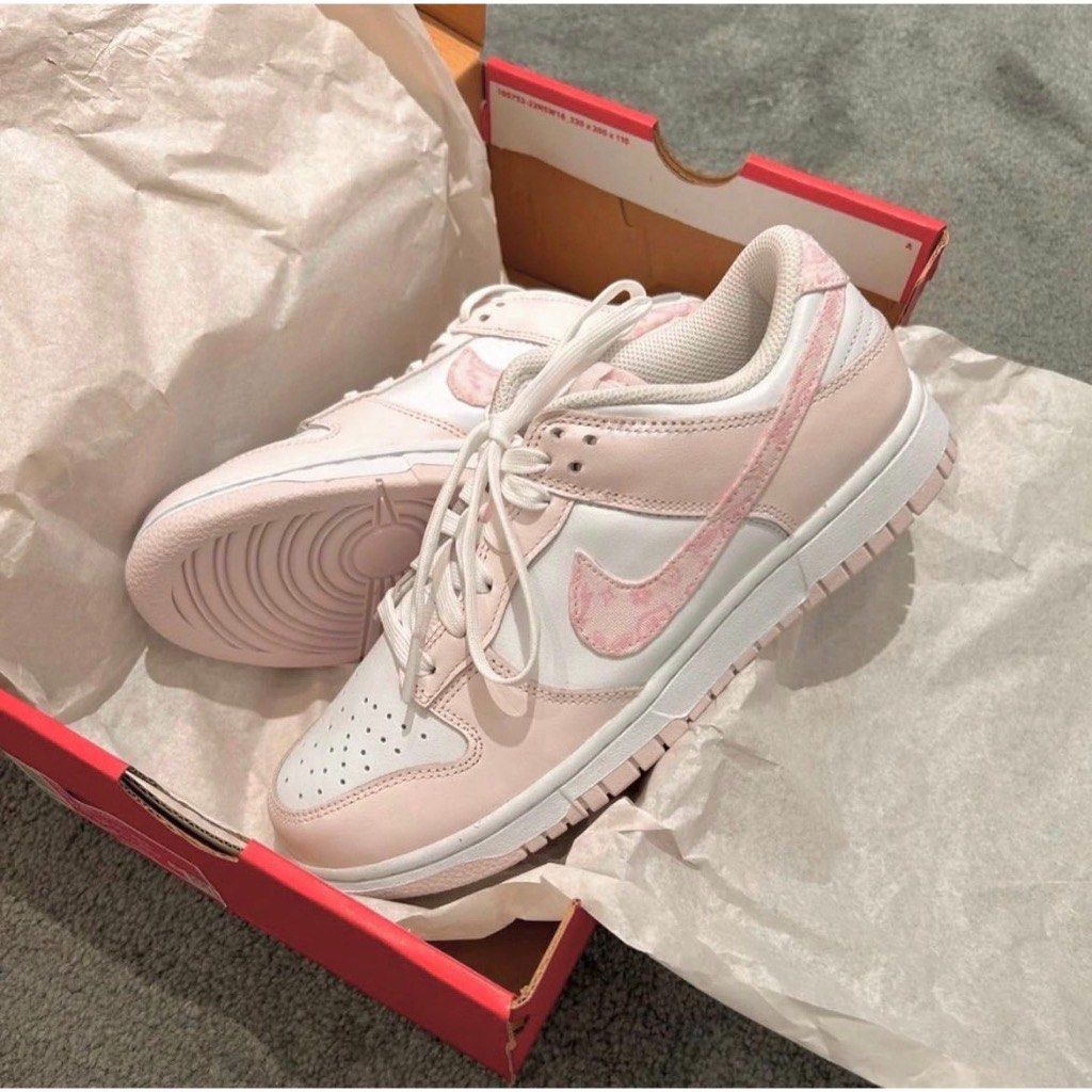 オックスフォードブルー 【新品】24cm Nike WMNS DunkLow Pink Paisley