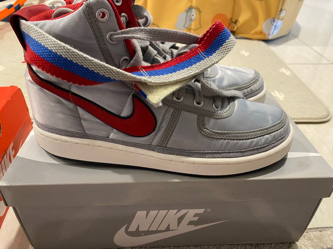 Nike top vandal supreme