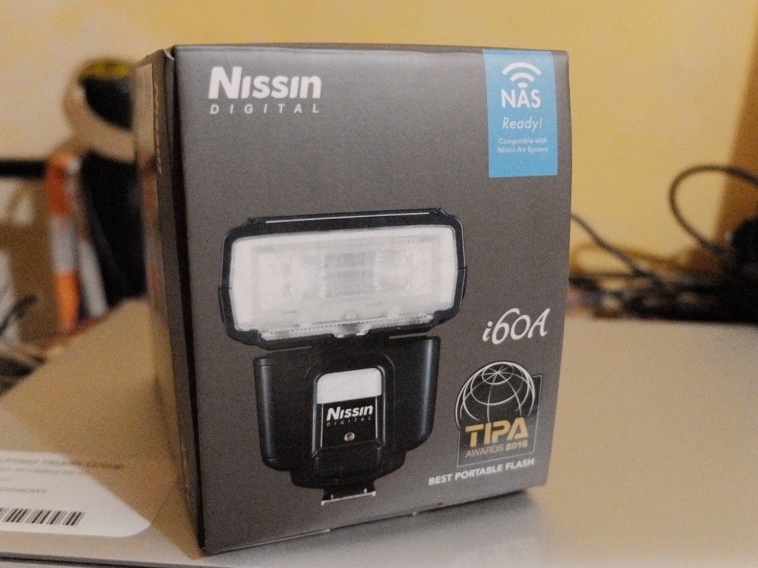 Nissin i60A for Fuji, Photography, Photography Accessories, Flashes on