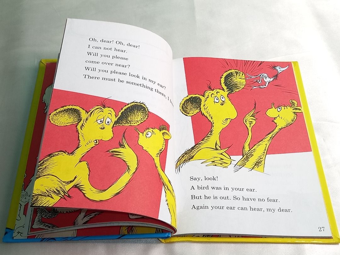One Fish Two Fish Red Fish Blue Fish by Dr Seuss (I can read it all by