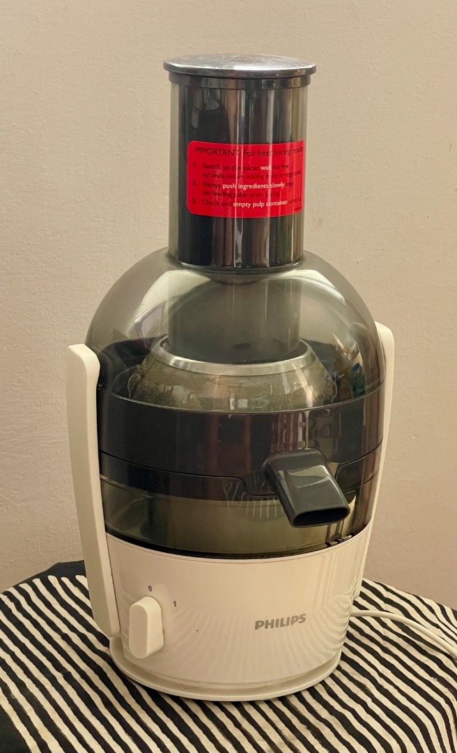 Philips Juicer. model HMR1855/31/AJ, TV & Home Appliances, Kitchen Appliances, Juicers