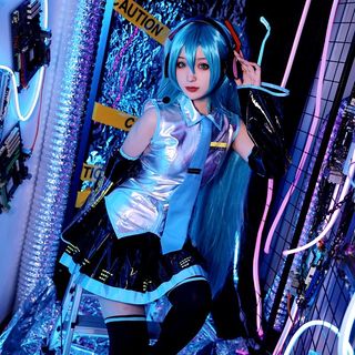 (Category: ) located in . Submitted by Jenz_COS (Listing ID 1213592019, Image 1). Description: .