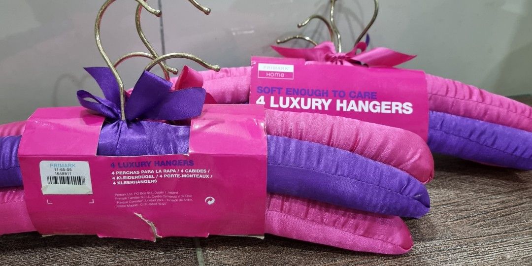 Primark luxury hangers, Furniture & Home Living, Home Improvement