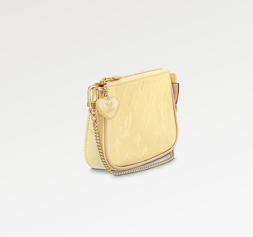 *Ready Stock* Louis Vuitton LV Valentine’s Day 2023 Mini Pochette (Banana  Fizz)