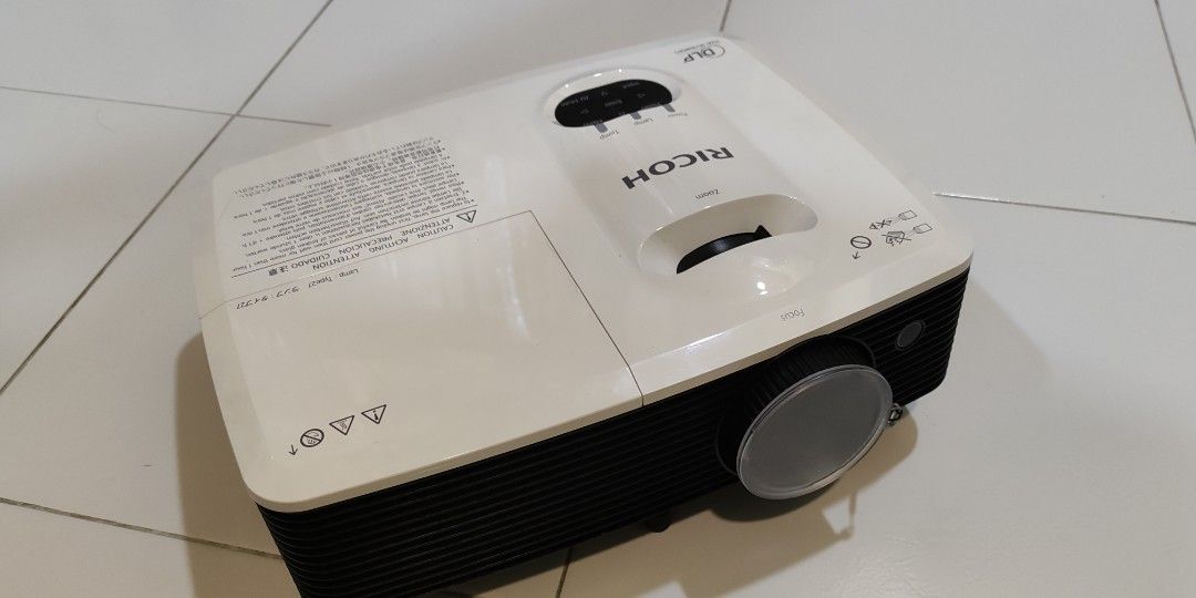 Ricoh projector (model PJ S2440), Computers  Tech, Office  Business  Technology on Carousell