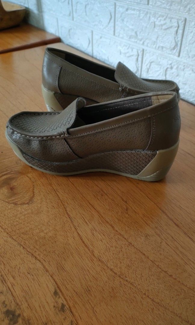 ROHDE wedges full Leather, Preloved, Fesyen Wanita, Sepatu di