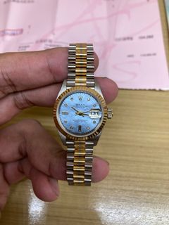 （分類：）位於 。 由 HongKong 提交（商品編號 1213757481，圖片 1）。簡介： 。