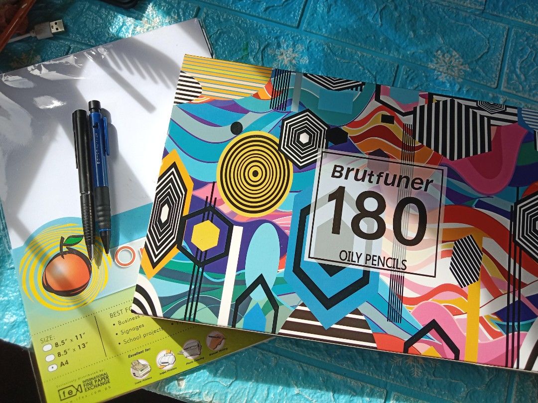 RUSH!! Brutfuner 180 Oily Color Pencil, Hobbies & Toys, Stationary