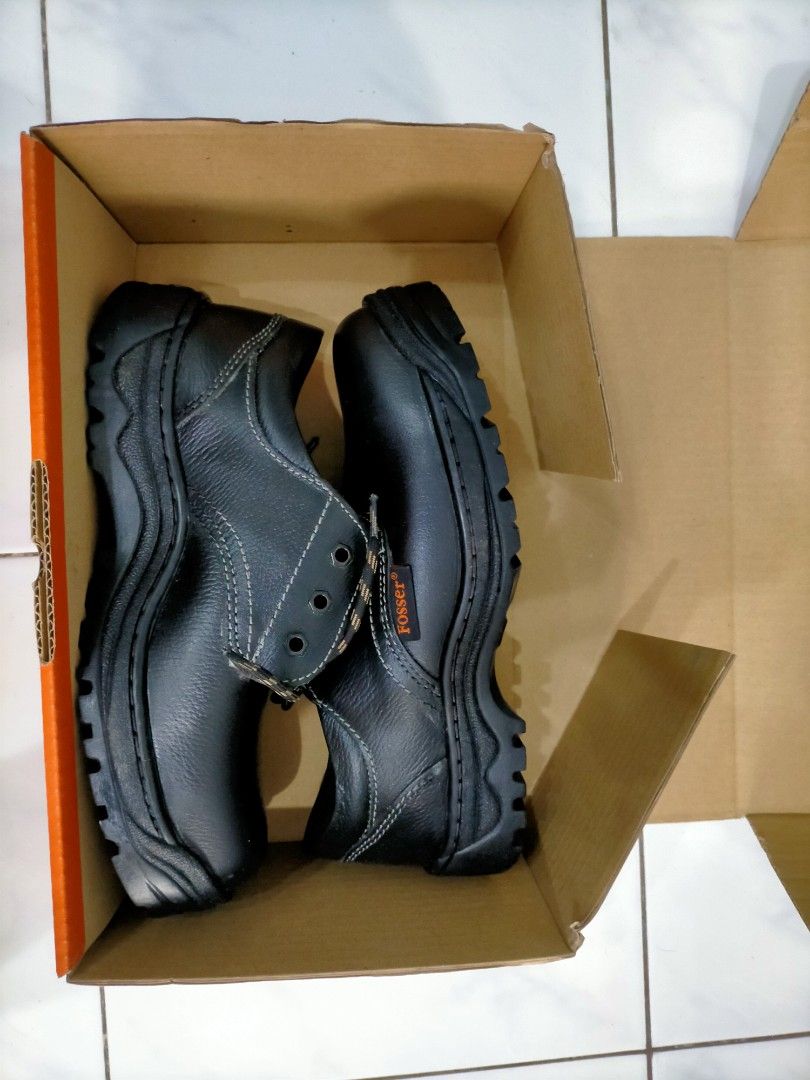 Safety Boot Untuk Dijual, Men's Fashion, Footwear, Boots on Carousell