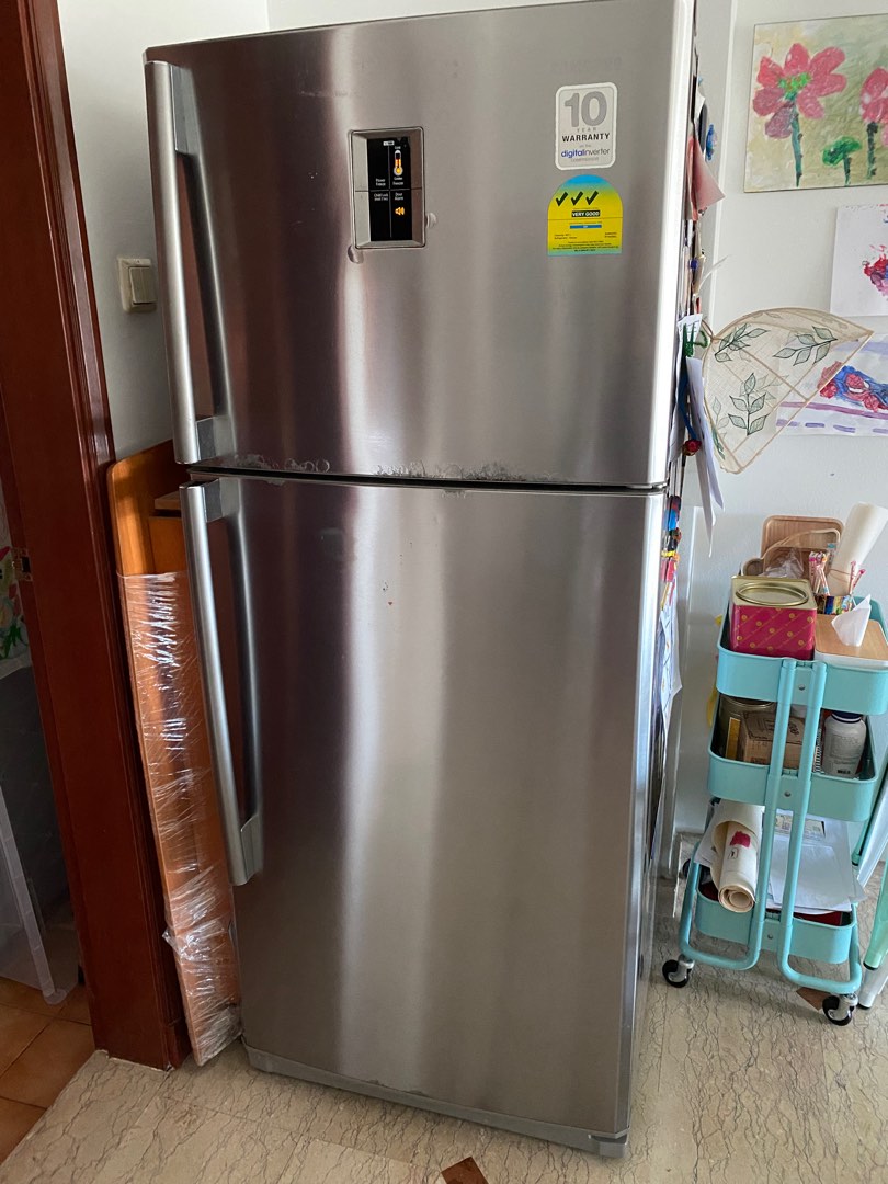 Samsung Refrigerator Model RT54QBSL, TV & Home Appliances, Kitchen