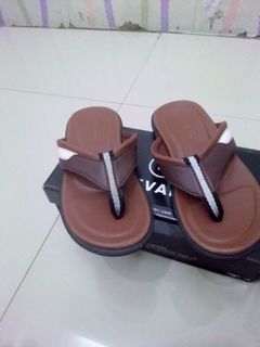 Sandal