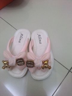 @sendal anak