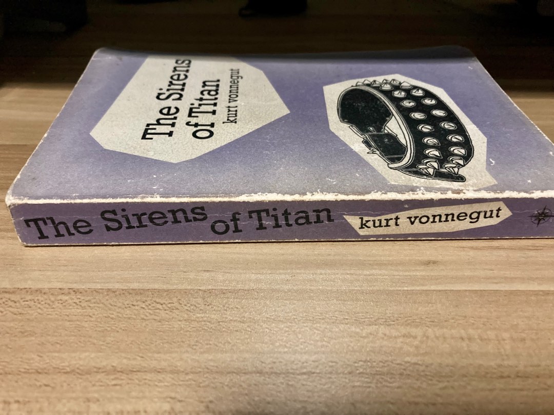 Sirens of Titan - Kurt Vonnegut, Hobbies & Toys, Books & Magazines