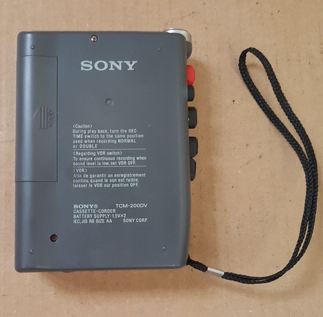 Sony TCM200DV Standard Cassette Voice Recorder, Portable Cassette Tape
