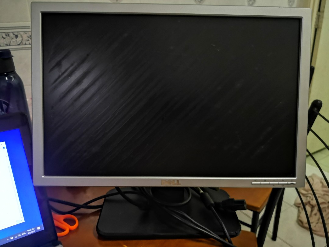 Spare part: Dell 19" Monitor, Computers  Tech, Desktops on Carousell