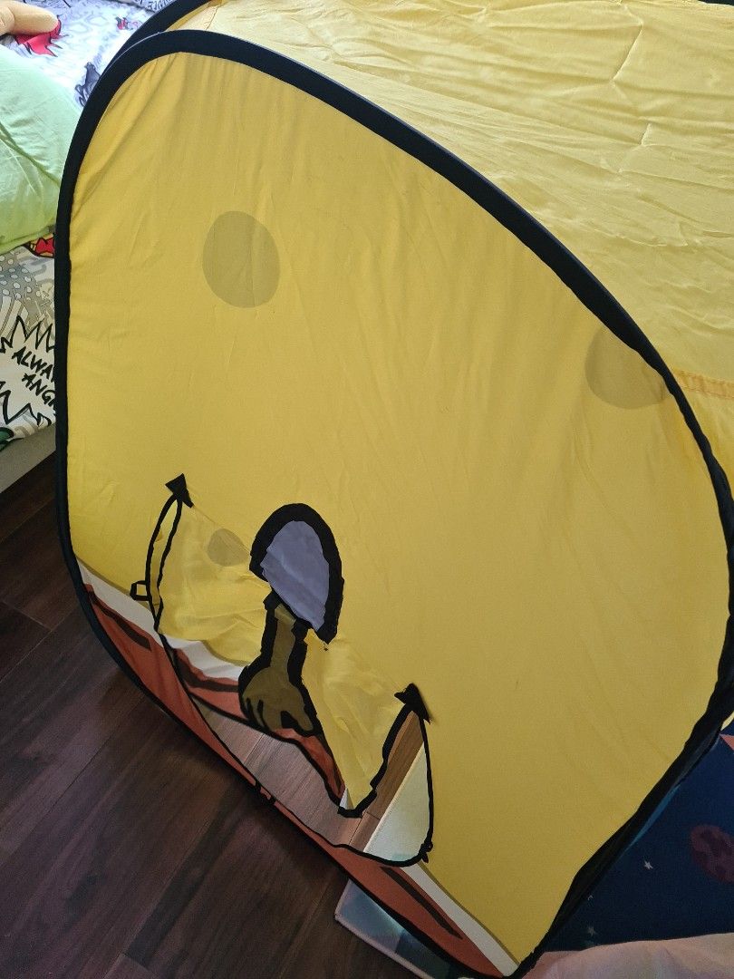 Spongebob kids tent, Hobbies & Toys, Toys & Games on Carousell
