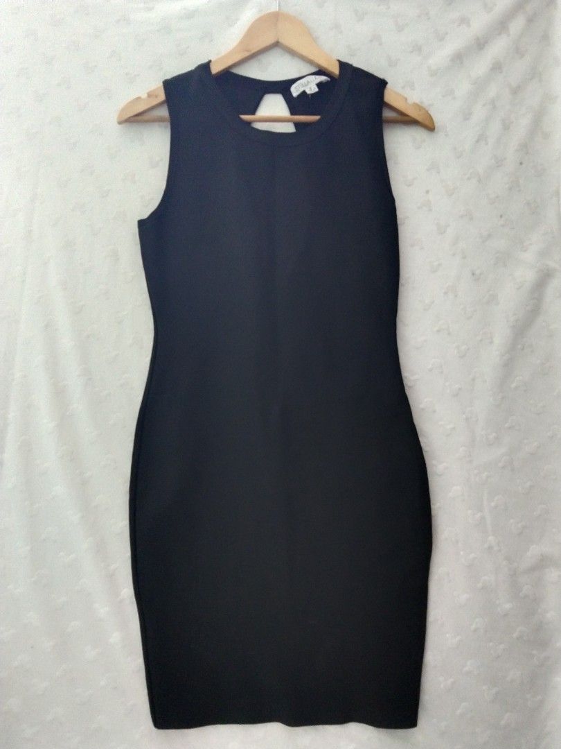 STELLA LUCE bodycon sleeveless dress Women s Fashion Dresses Sets Dresses on Carousell