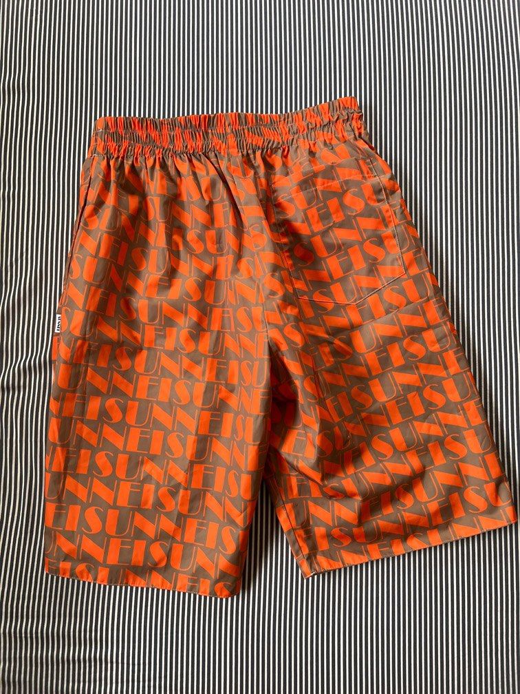 SUNNEI Wide fit Bermuda Shorts (Category: Shorts) located in Quezon City. Submitted by stormdust23 (Listing ID 1213589605, Image 3). Description: Brand new, never worn SUNNEI Bermuda Reversible Shorts Beige and Orange logo Size XS (waist 30-32) Retail: 150 euro (8.7k php) selling low RFS: impulse buy .