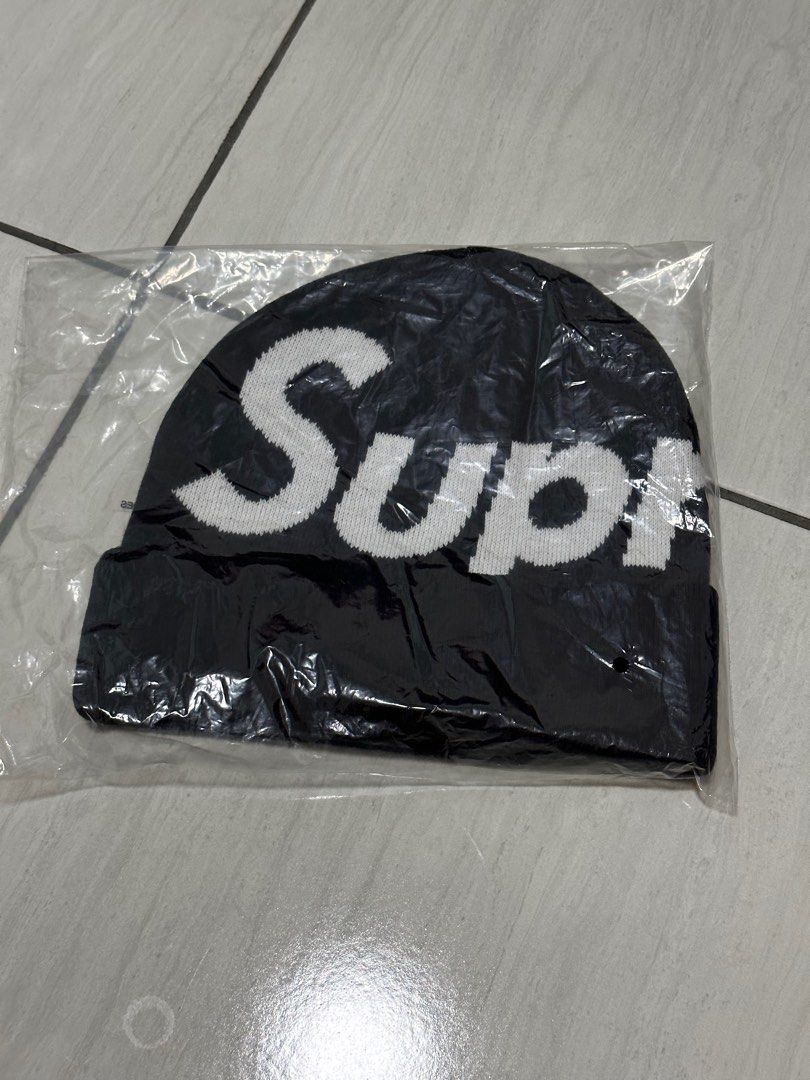 Supreme big hot sale logo beanie fw18