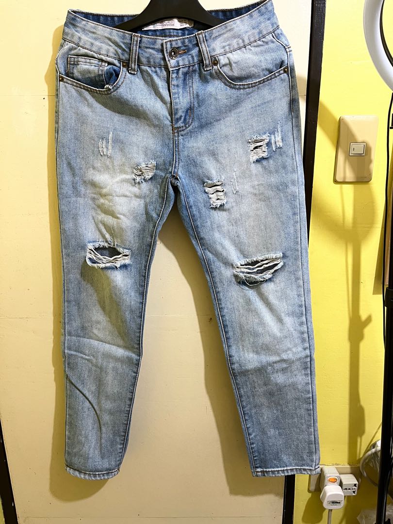 Tattered Pants, Women's Fashion, Bottoms, Jeans on Carousell