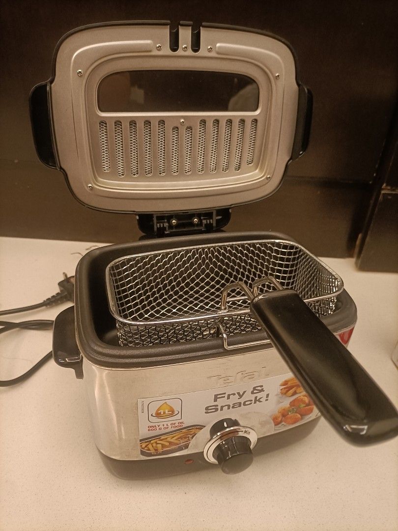 Tefal mini deep fryer (1L), TV & Home Appliances, Kitchen Appliances, Fryers on Carousell