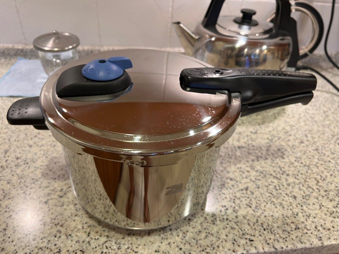 TEFAL Pressure Cooker 6L, TV & Home Appliances, Kitchen Appliances