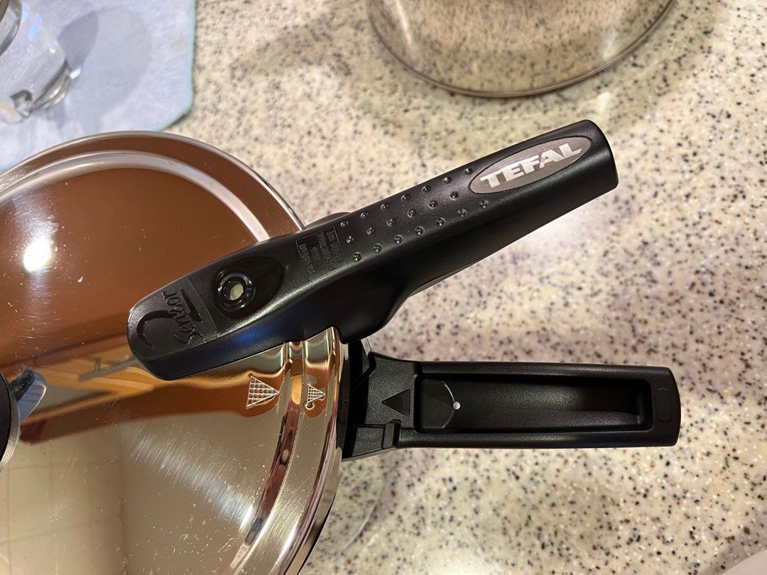 TEFAL Pressure Cooker 6L, TV & Home Appliances, Kitchen Appliances