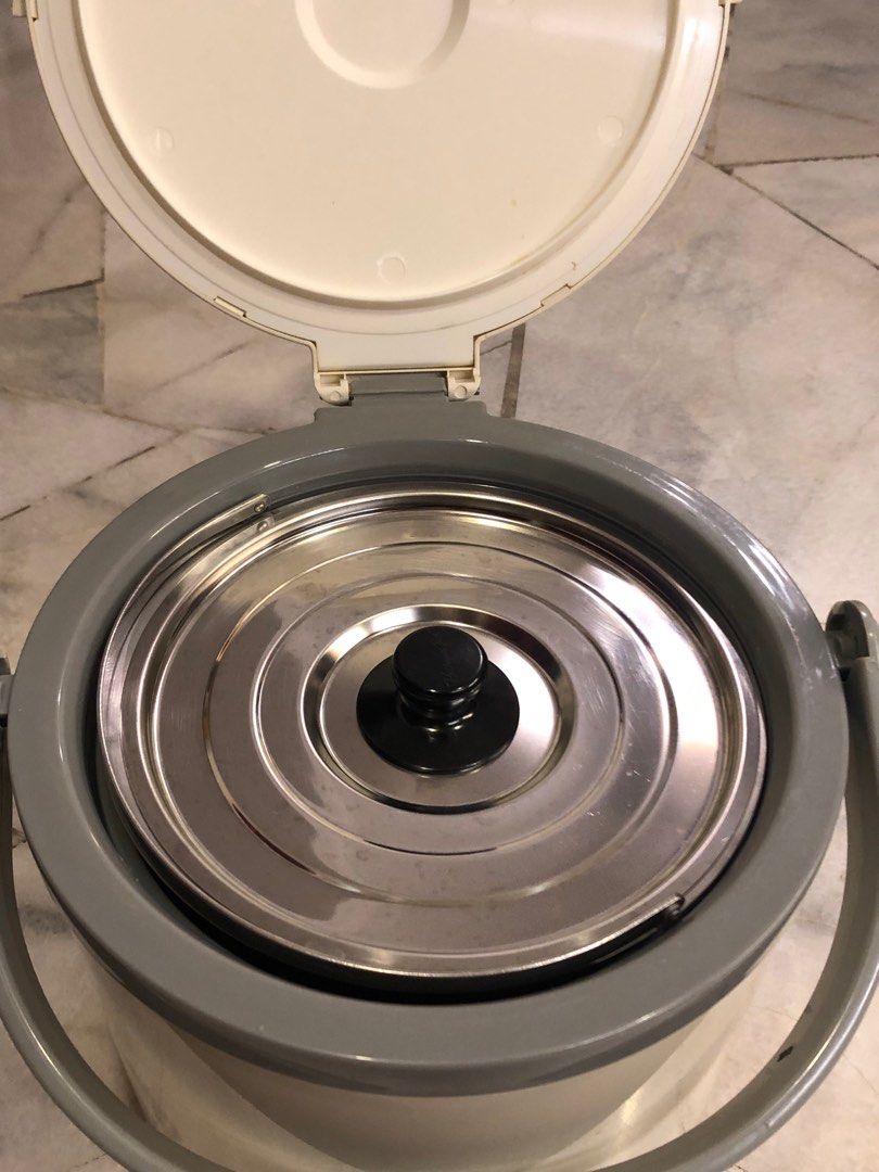 Thermo Pot Insulator, TV & Home Appliances, Kitchen Appliances, Other