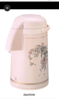 (Category: ) located in . Submitted by eluxstore (Listing ID 1213722596, Image 1). Description: .