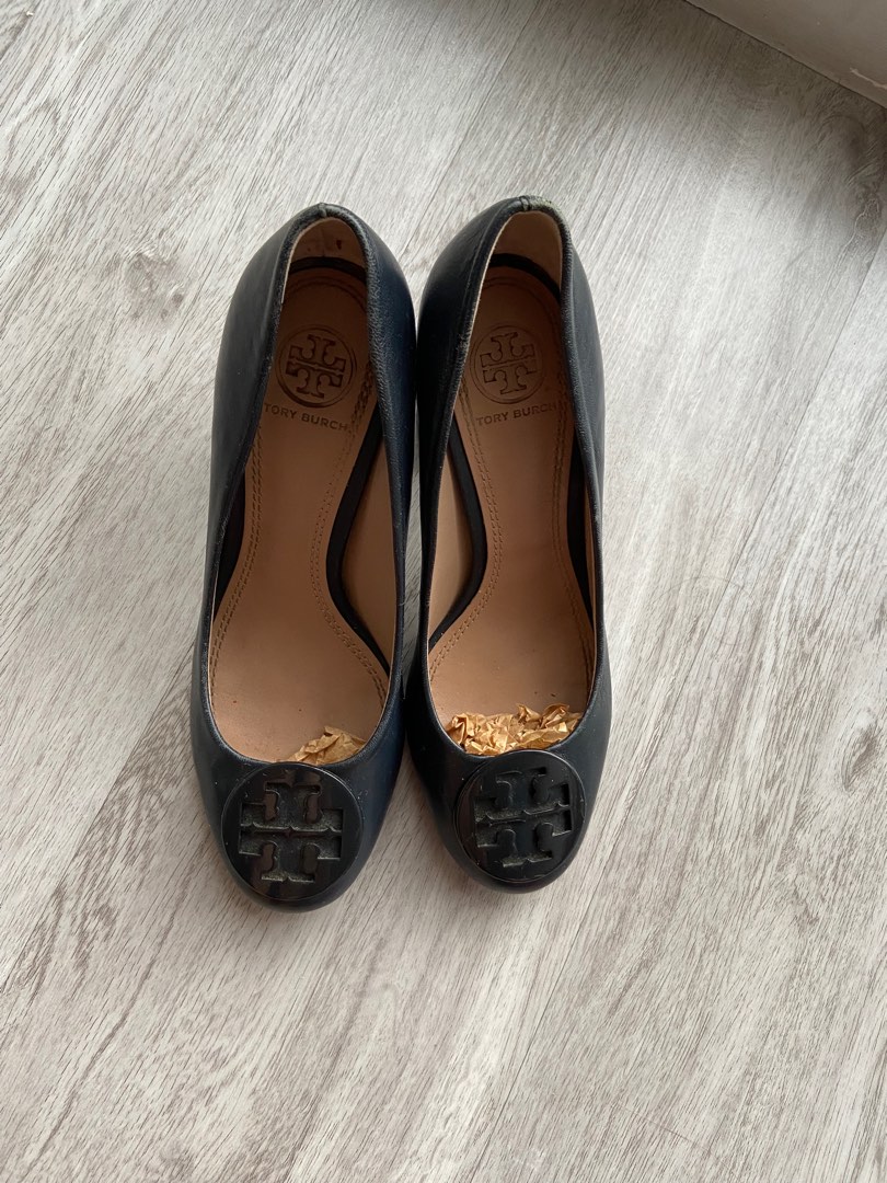 Tory Burch Dark Blue Heels Size 36 Women s Fashion Footwear