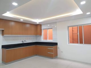 Townhouse for sale in Sikatuna Village Quezon City