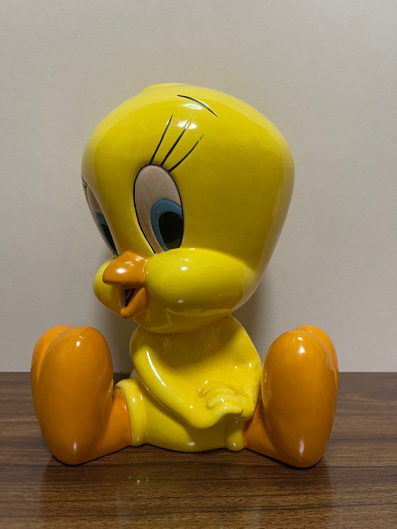Tweety bird piggy bank, Hobbies & Toys, Toys & Games on Carousell