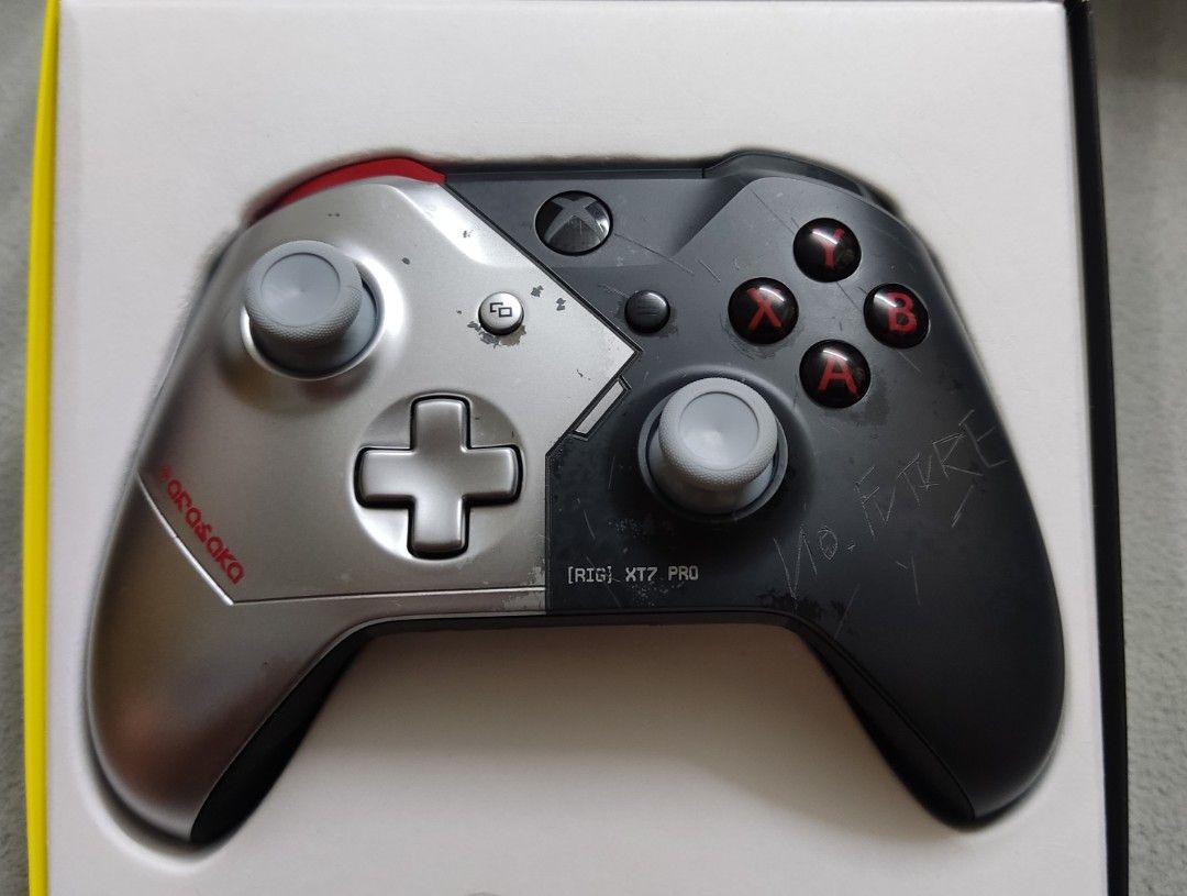 Xbox One Controller (Cyberpunk Edition), Video Gaming, Gaming