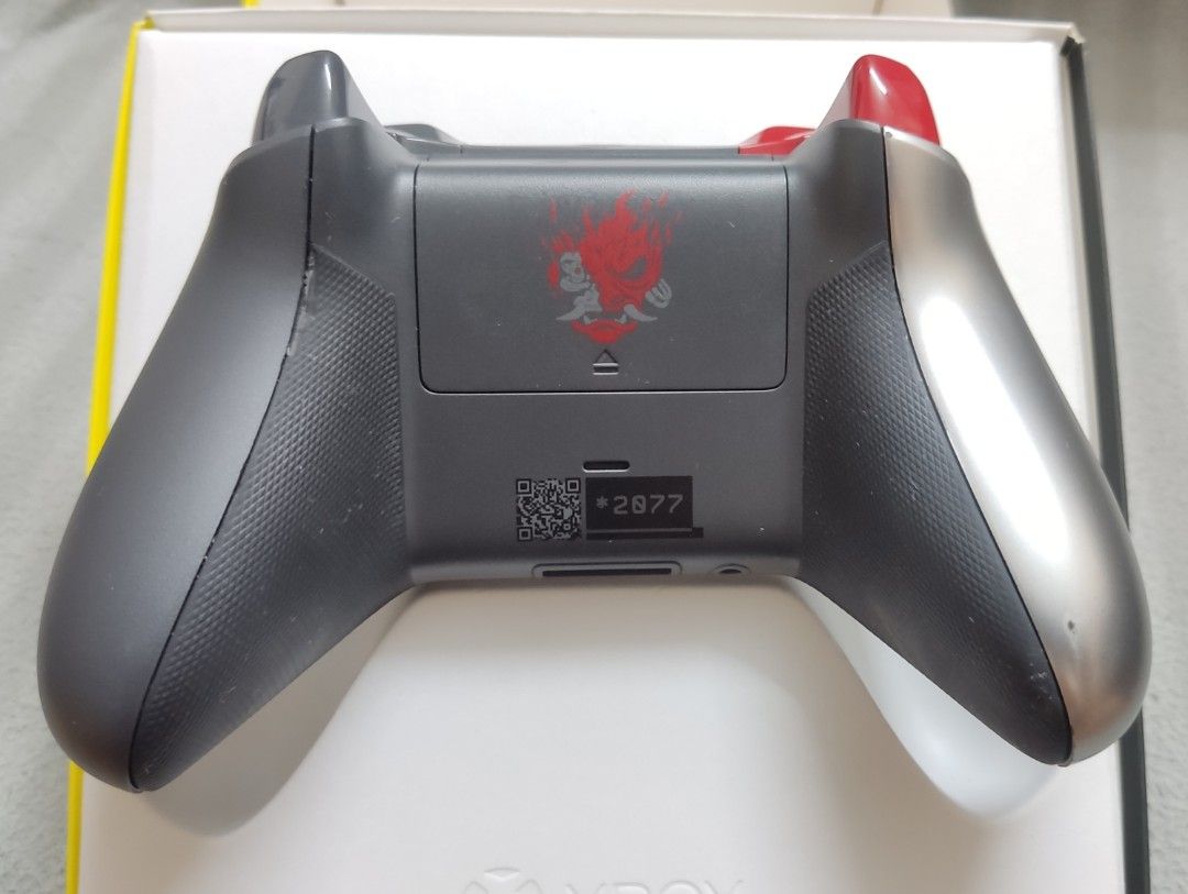 Xbox One Controller (Cyberpunk Edition), Video Gaming, Gaming
