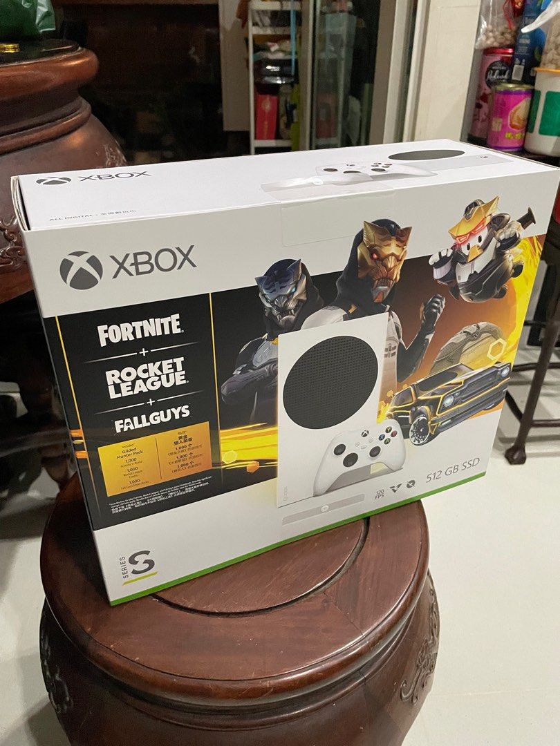 Xbox series s 512gb + limited edition carry case, Video Gaming, Video