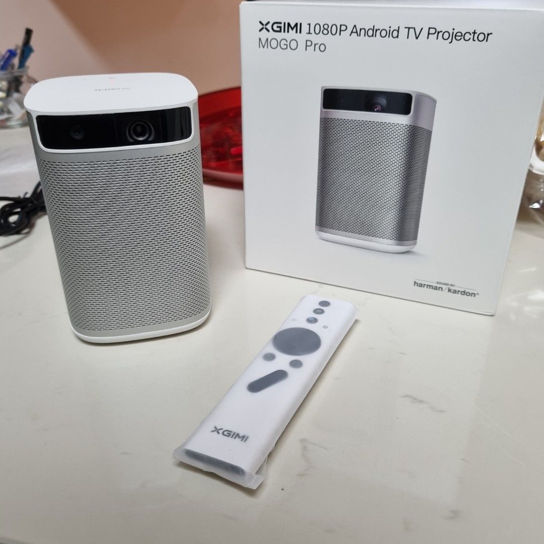 美品】XGIMI Mogo Pro + モバイルプロジェクター本体 【公式通販】