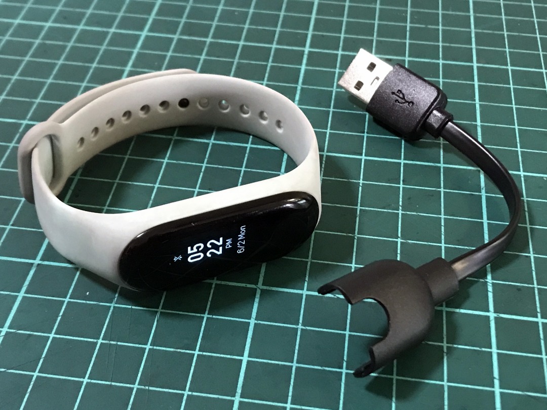 Xiaomi mi Band 3 watch, Sports Equipment, Other Sports Equipment and Supplies on Carousell