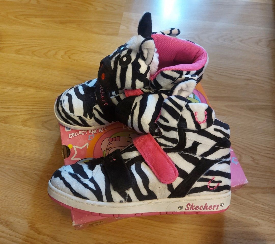 Sogo skechers clearance