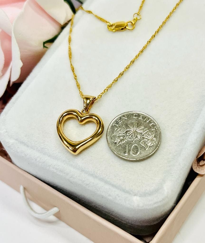 Stainless Steel Gold Heart Jewelry Set – Necklace & Bracelet With Lobster Clasps