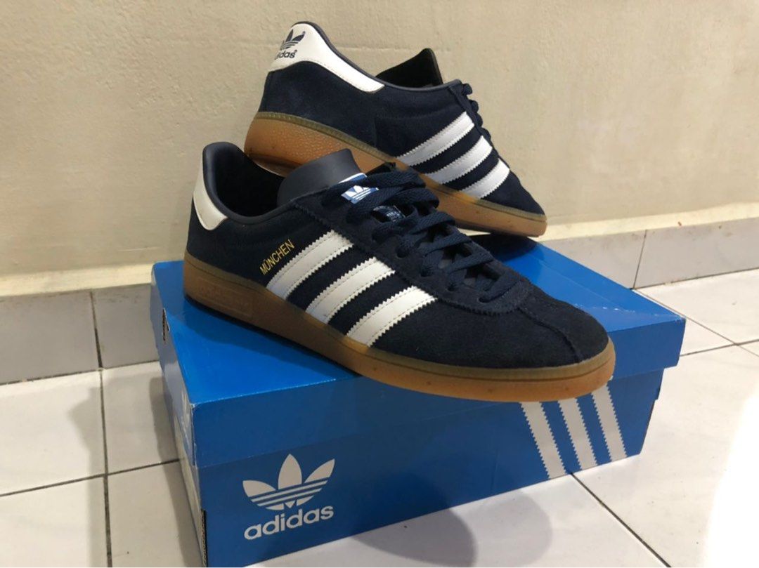 Adidas Munchen, Men's Fashion, Footwear, Casual shoes on Carousell