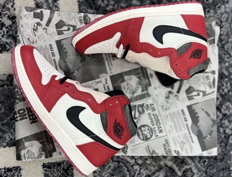 Air jordan 1 Chicago Lost Found Men s Fashion Footwear