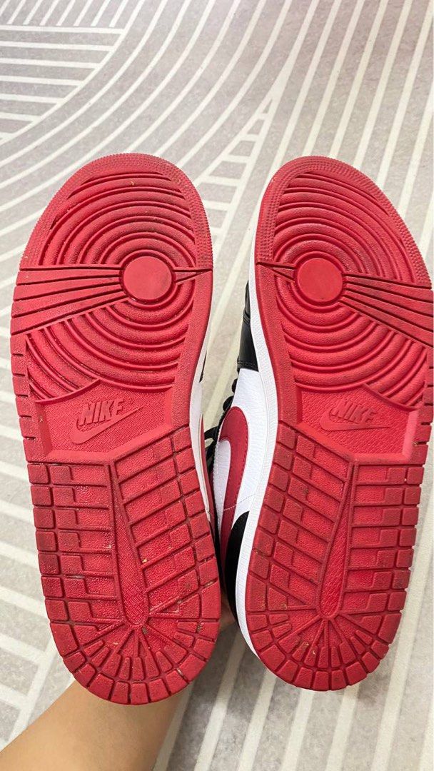 Air Jordan 1 Mid Original, Men's Fashion, Footwear, Sneakers on Carousell