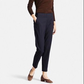 ANN2059: Uniqlo women M size ezy stripes ankle pants/ Uniqlo navy blue straight cut smart casual trousers
